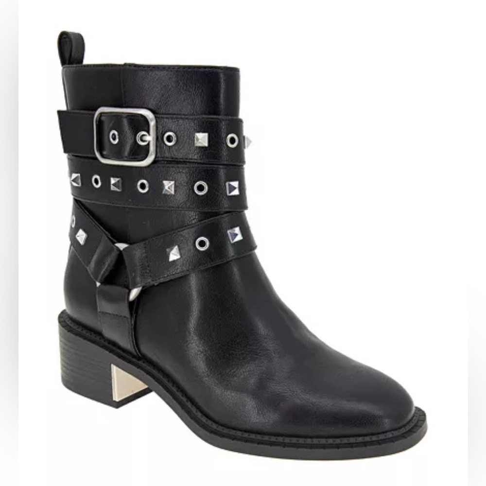 BCBGeneration Barla Black Casual Moto Boot Studded Wrap Padded footbed 5.5M NWOT